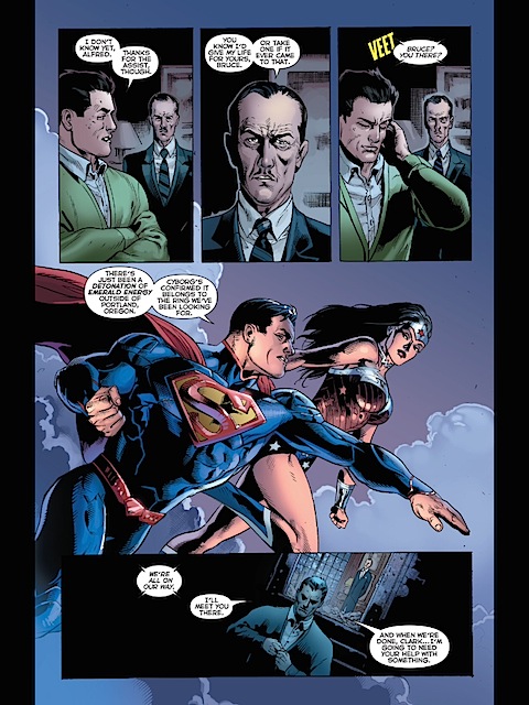 Wonder Woman and Superman in Justice League #32 Wonder Woman and Superman in Justice League #32