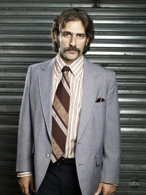 Michael Imperioli as Ray Carling in Life on Mars (US)