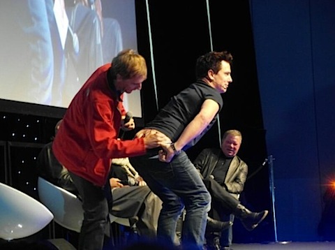 Scott Bakula signs John Barrowman's arse