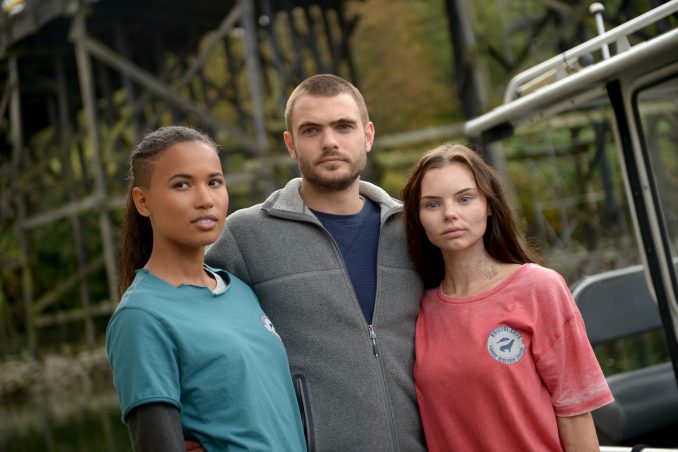 Fola Evans-Akingbola, Alex Roe and Eline Powell in Freeform's Siren